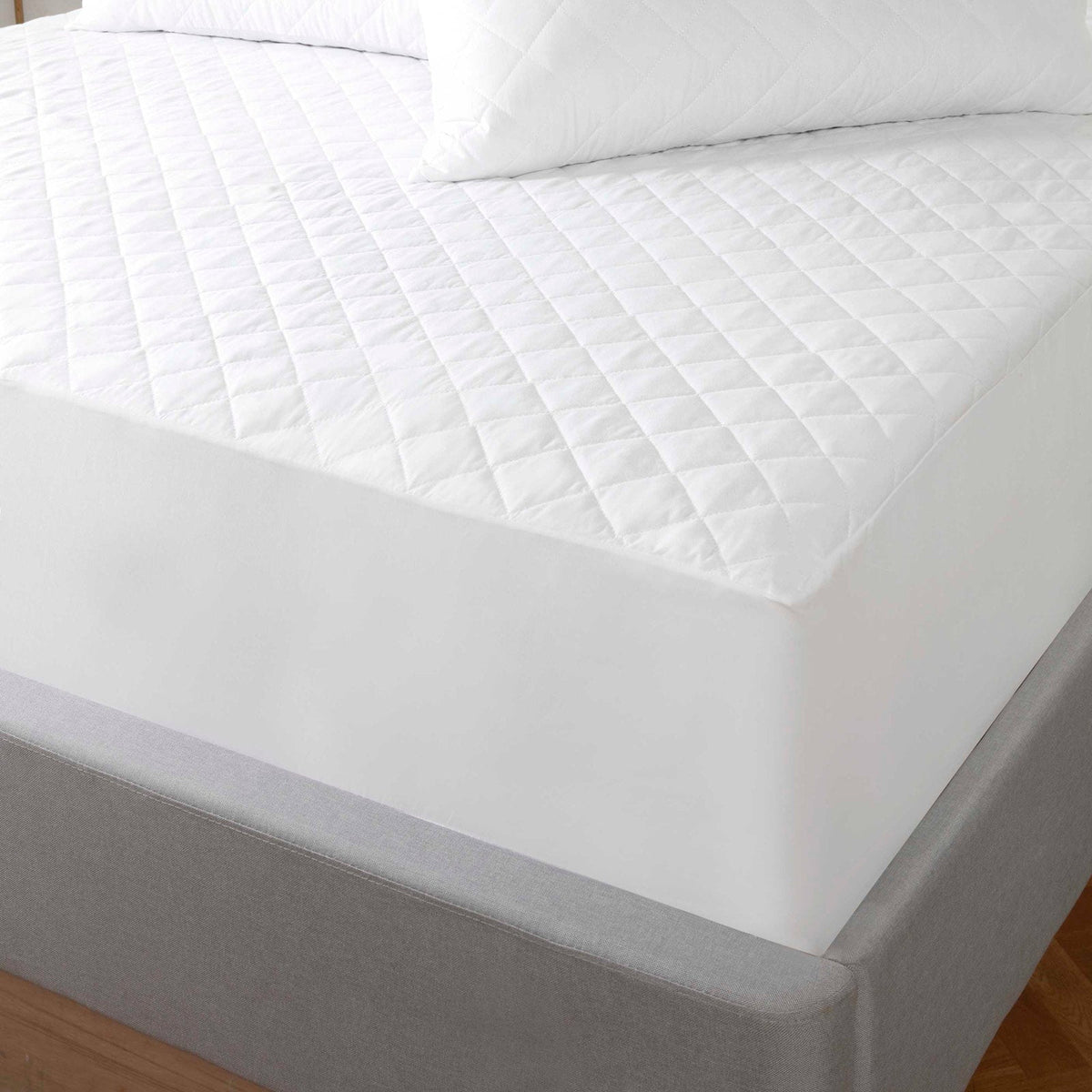 Mattress, Pillow & Bedding Protectors