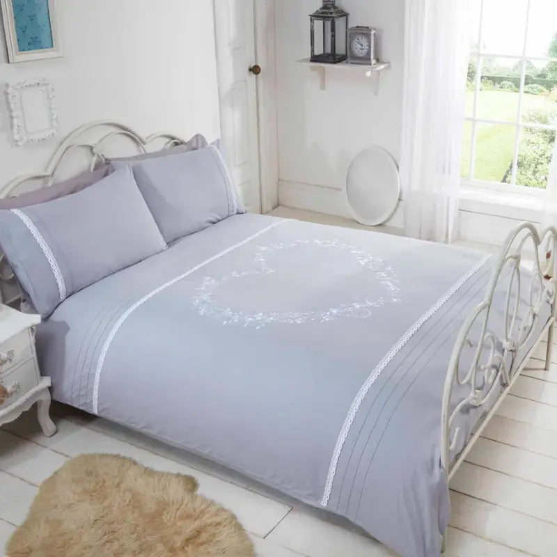 Silver Bedding