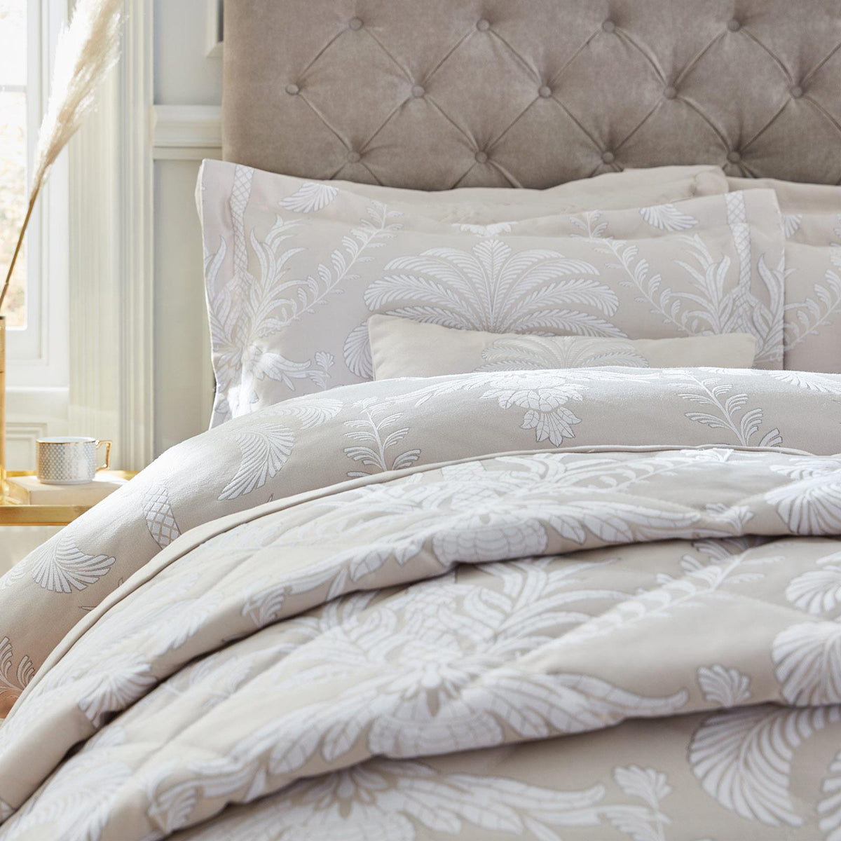 Hyperion Interiors Avalon Jacquard Quilted Bedspread 2