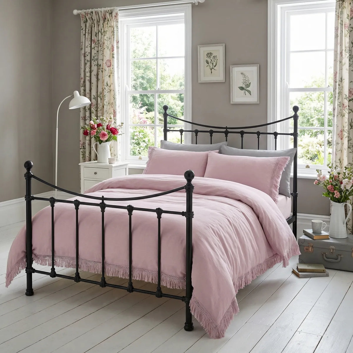 Tia Trellis Duvet Cover Set - Blush image 2