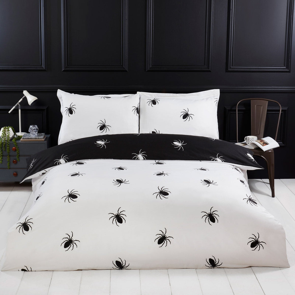 So Soft Black Spider Duvet Cover Set by Rapport Home 3