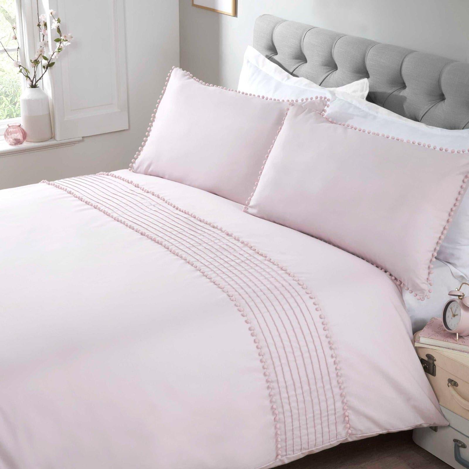 Pom Poms Duvet Cover Set