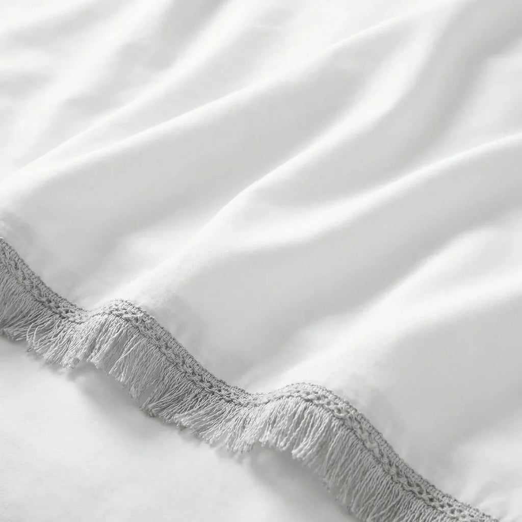 Tia Trellis Duvet Cover Set - White image 4