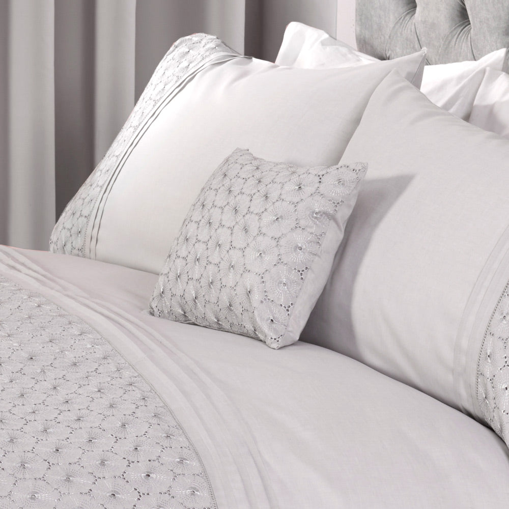 Everdean Duvet Cover Set