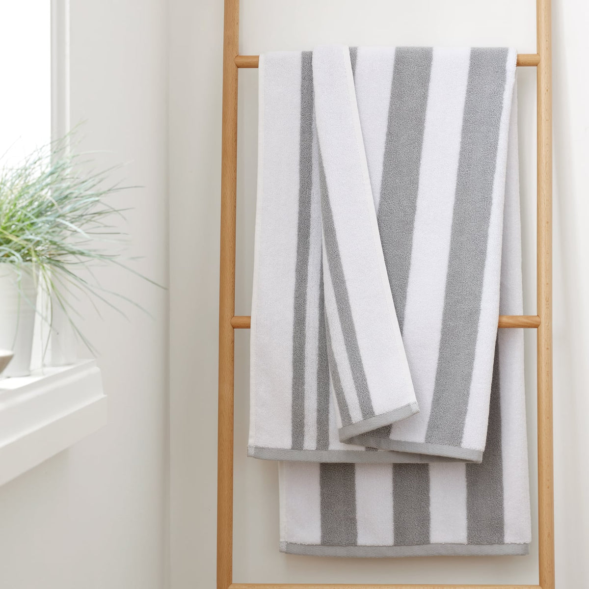 Bianca Reversible Stripe 600gsm Cotton Jacquard Towels - Grey