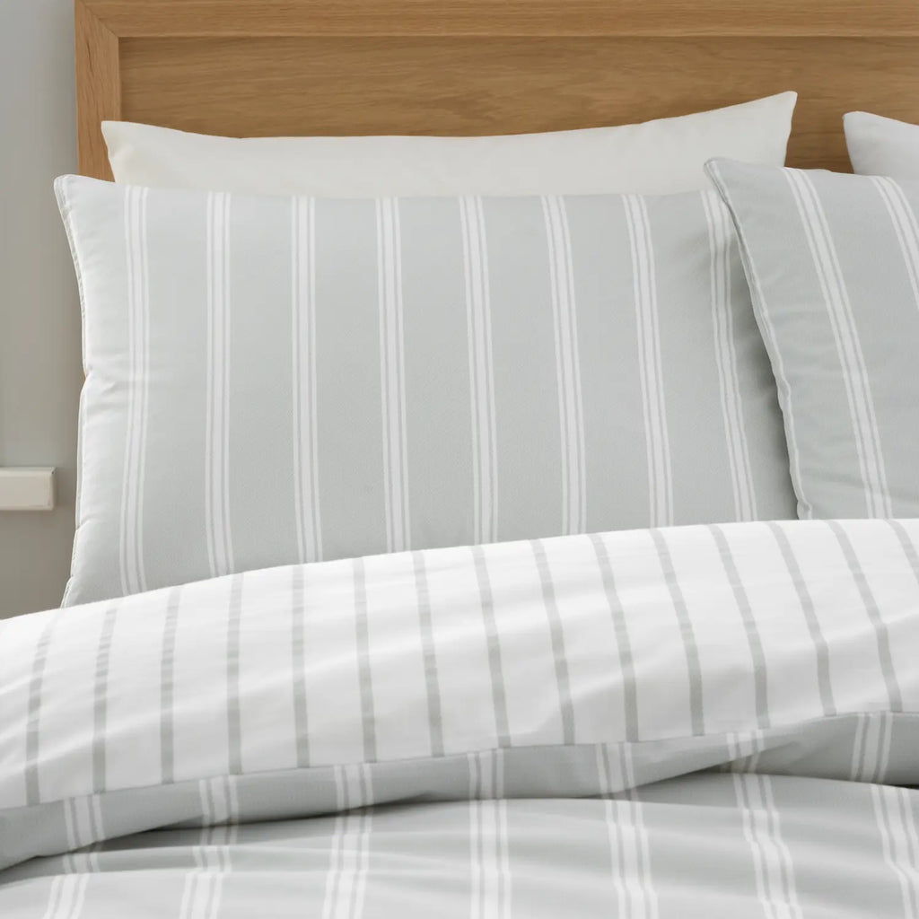 Bianca Ashford Stripe 200 Thread Count 100% Cotton Reversible Duvet Cover Set - Silver image 11