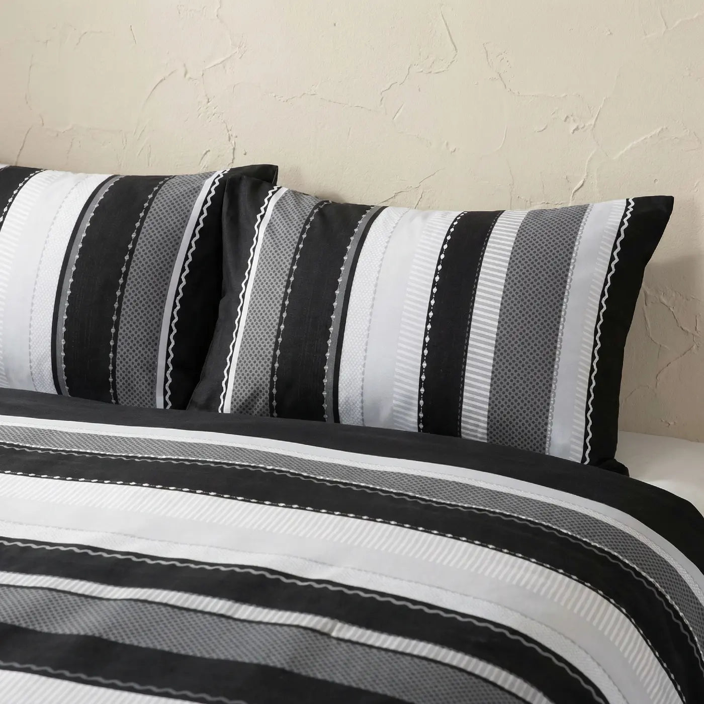 Detroit Duvet Cover Set
