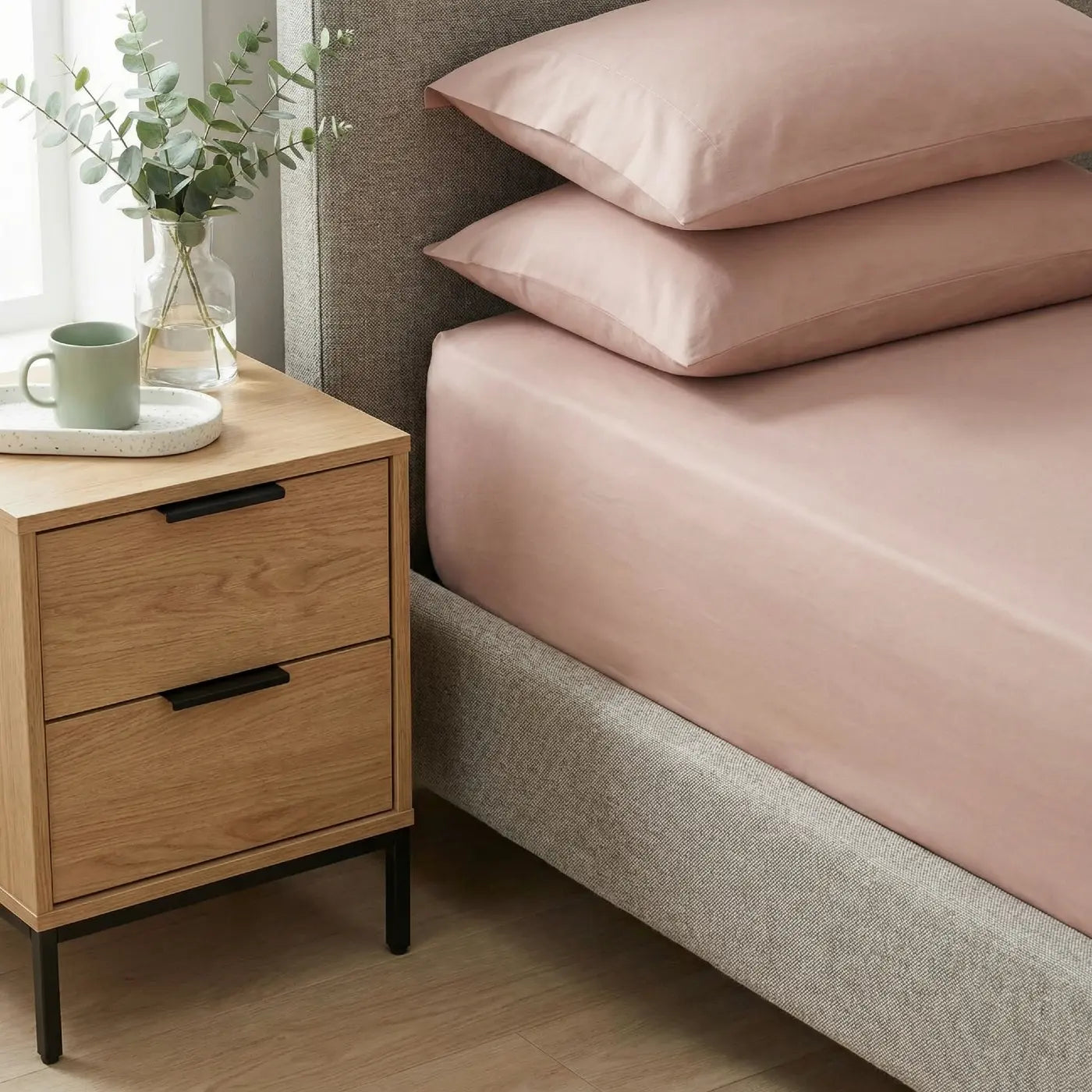 Percale 180 Thread Count Fitted Sheet 25cm Deep