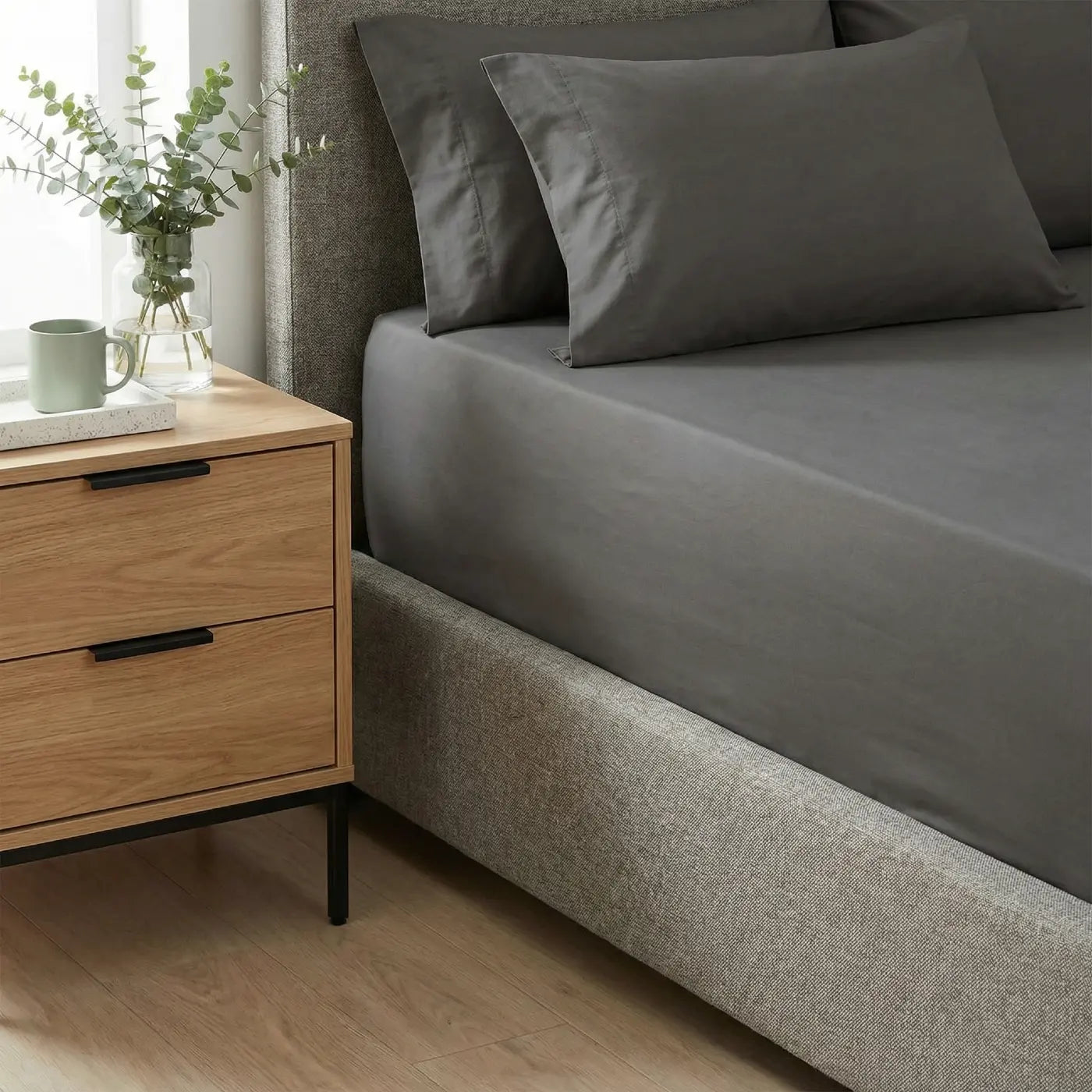 Percale 180 Thread Count Fitted Sheet 25cm Deep