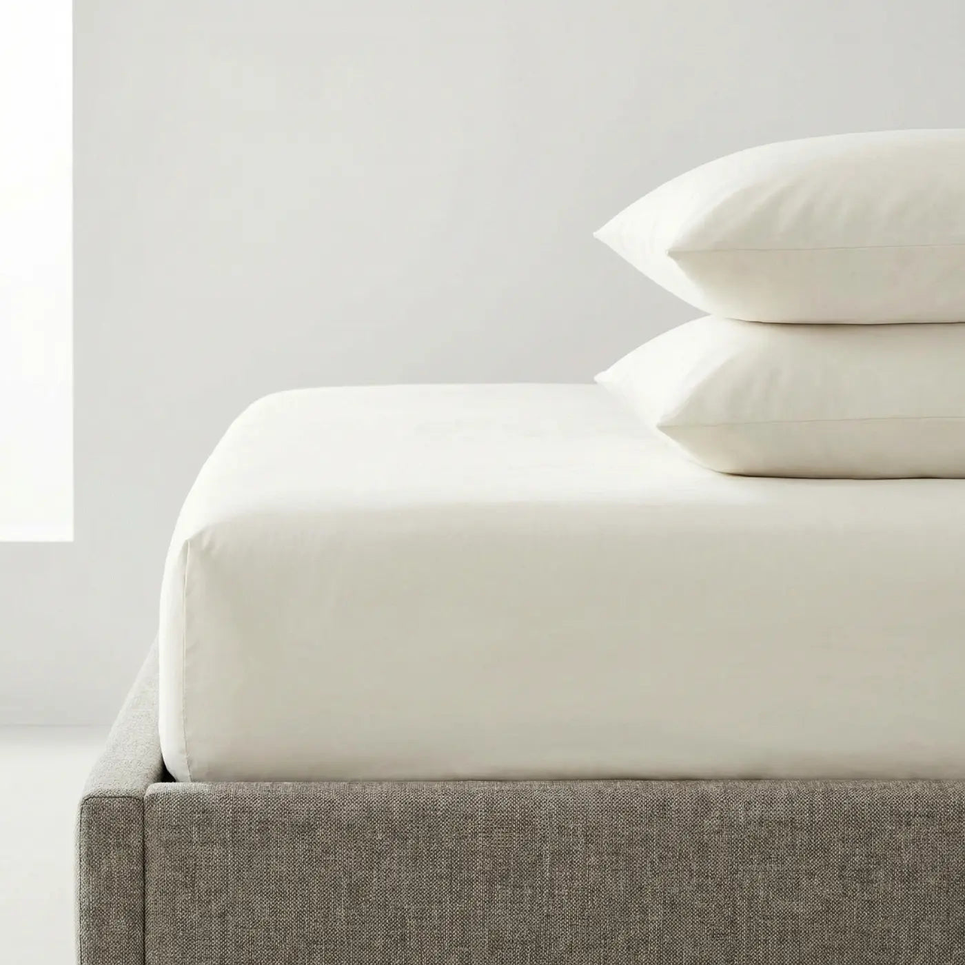 Percale 180 Thread Count Fitted Sheet 25cm Deep