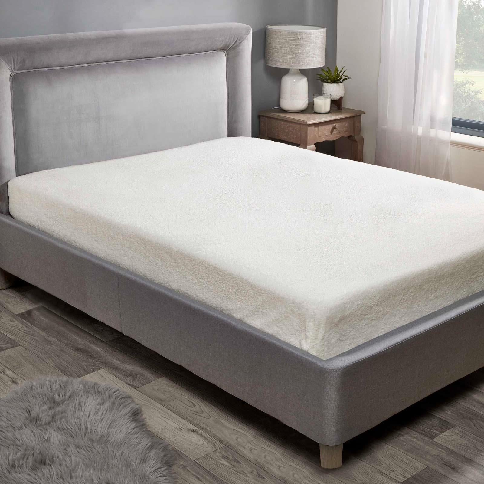 Sherpa Teddy Fleece Fitted Sheet