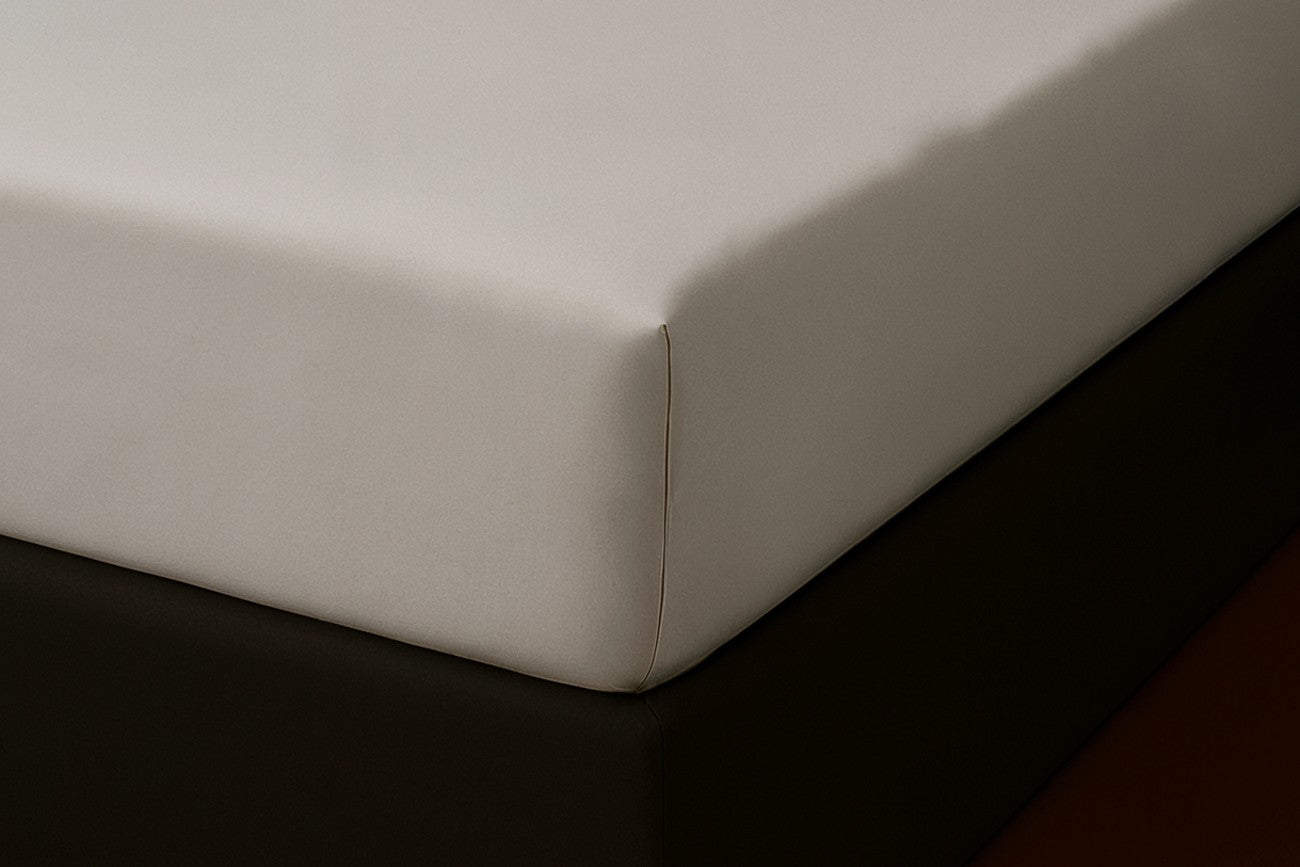 Percale Extra Deep Fitted Sheet 40cm Deep