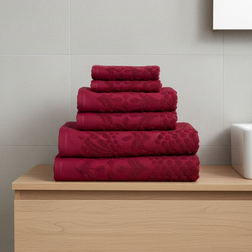Versailles Jacquard 500gsm Cotton Towels by Rapport Home