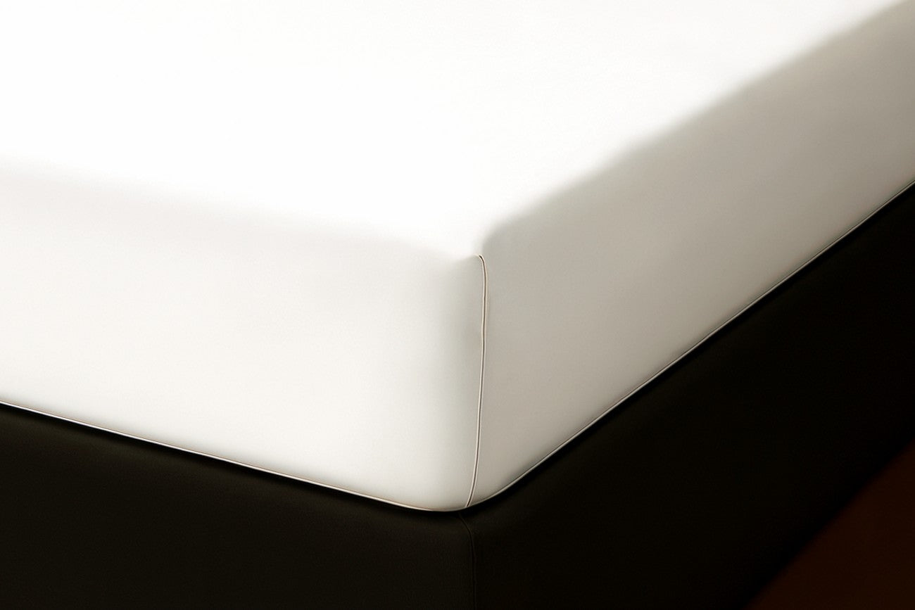 Percale Extra Deep Fitted Sheet 40cm Deep